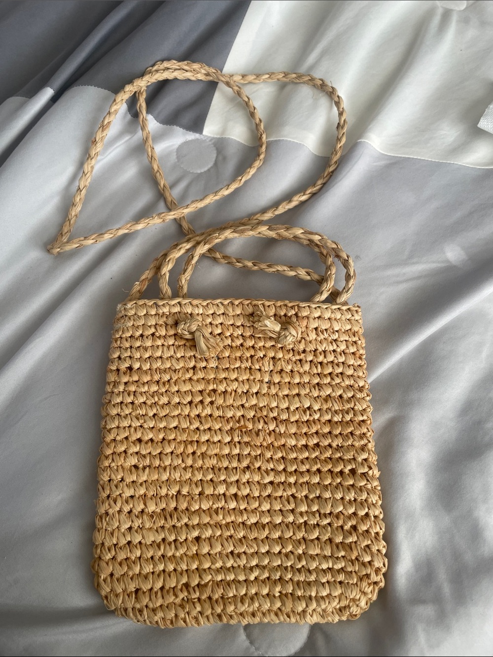 Hat attack straw bag